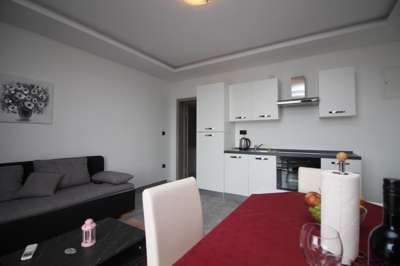 Apartments Toni Primošten Zewnętrze zdjęcie