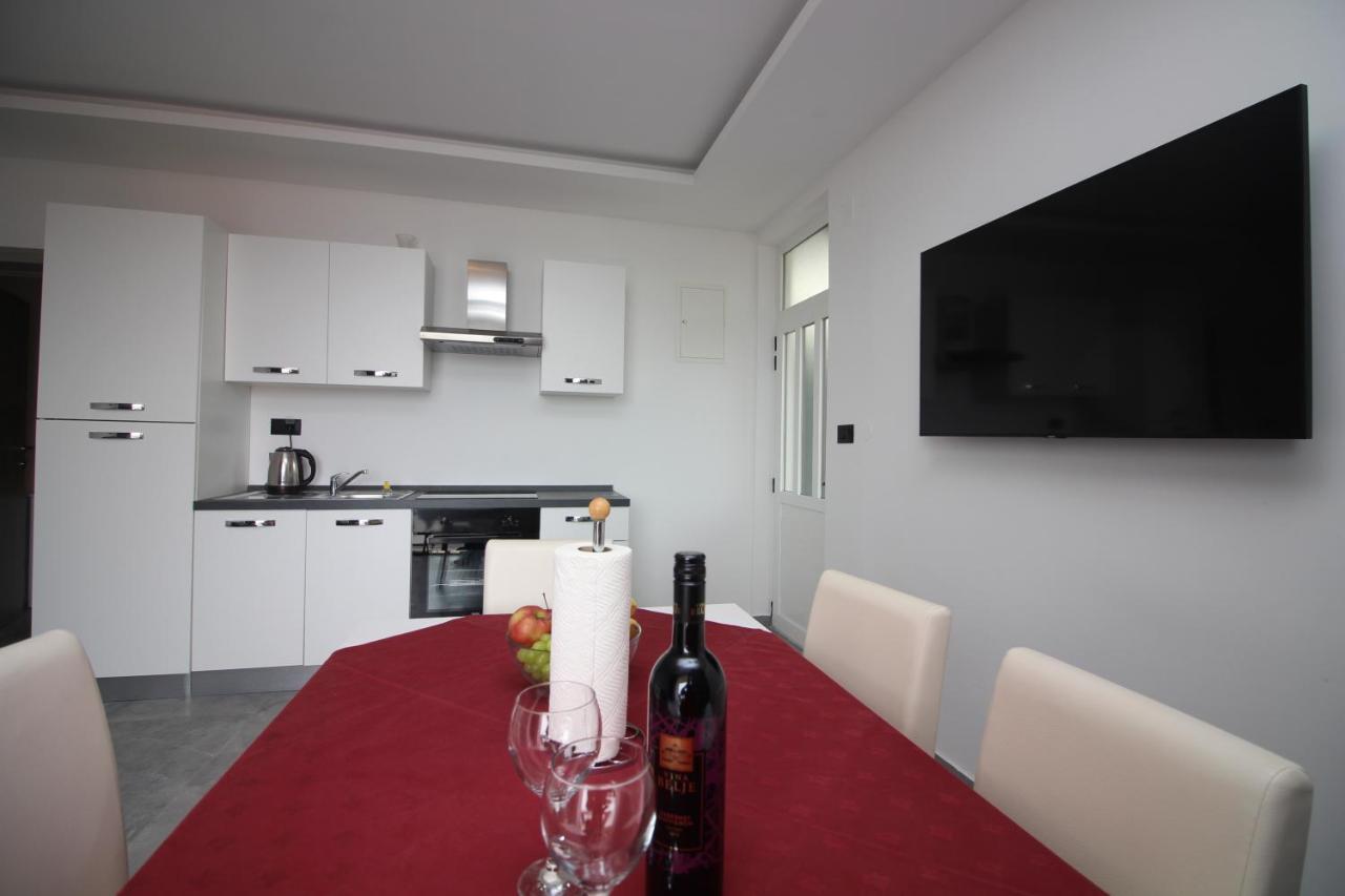 Apartments Toni Primošten Zewnętrze zdjęcie