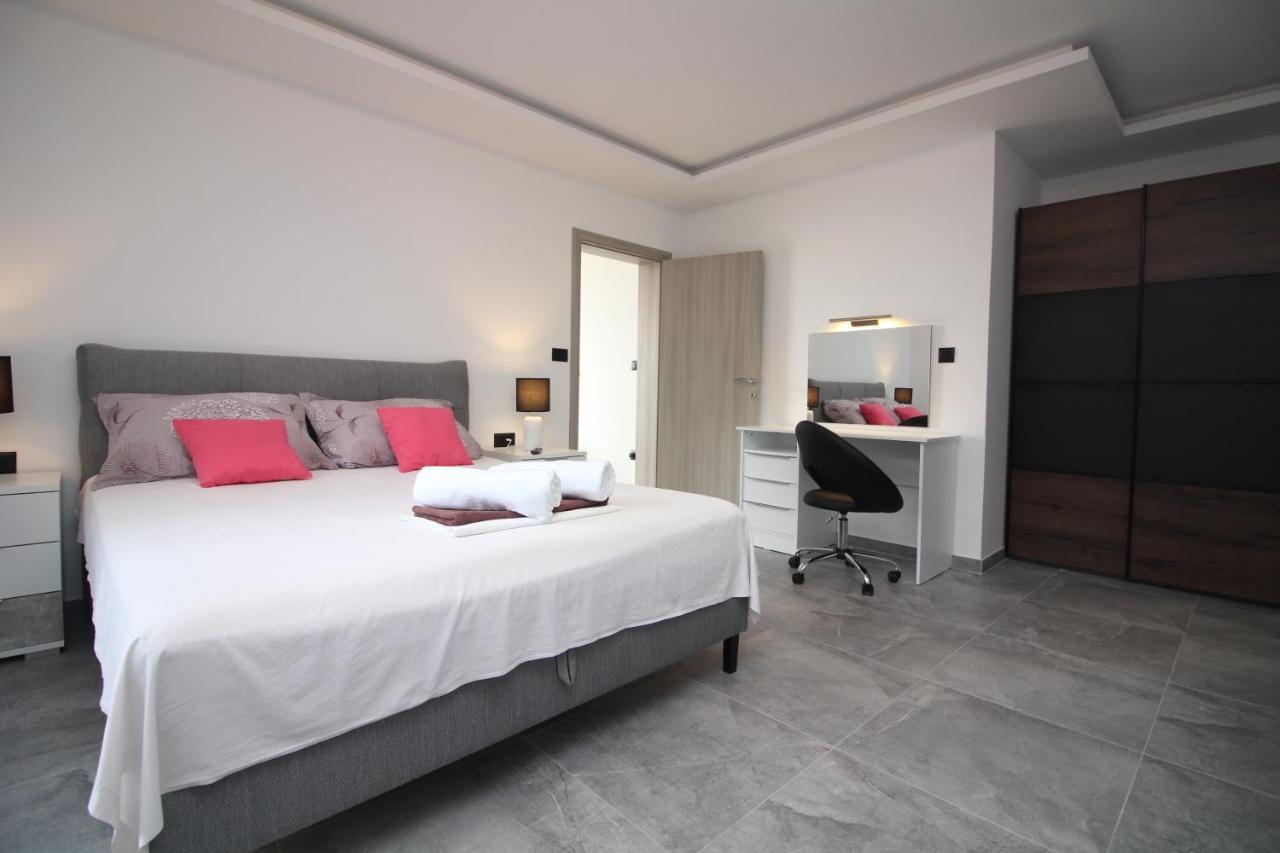 Apartments Toni Primošten Zewnętrze zdjęcie