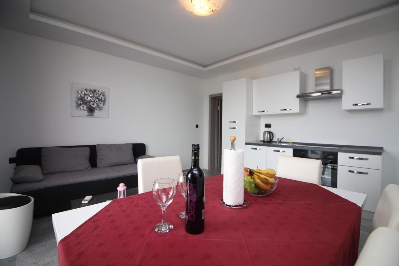 Apartments Toni Primošten Zewnętrze zdjęcie
